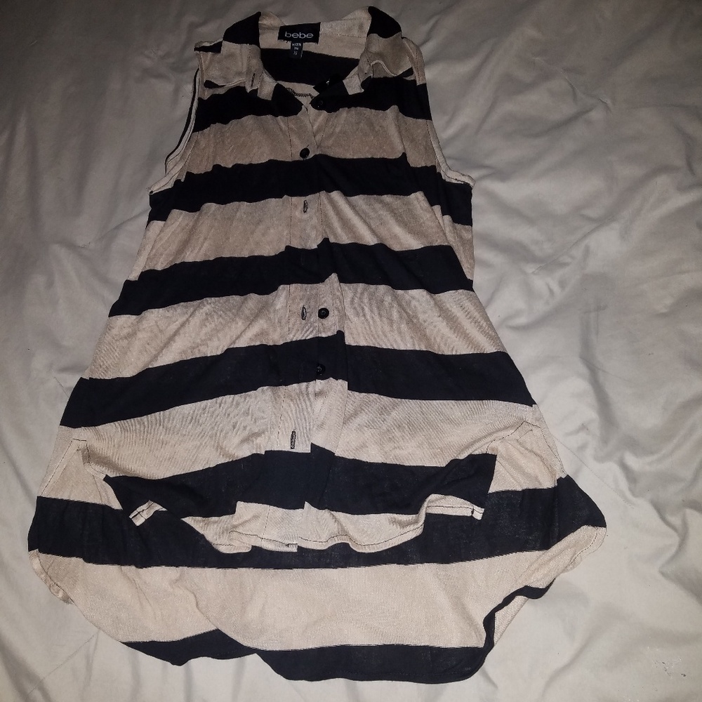 Bebe sleeveless top